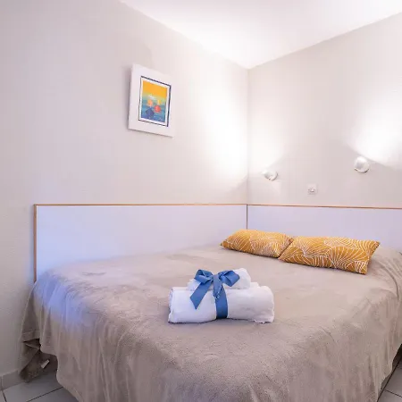 Apartment L'esquinade - G4 228 By Interhome *